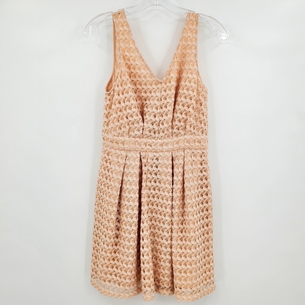 BCBGeneration Crotchet V Back Cream Color Casual / Cocktail Dress